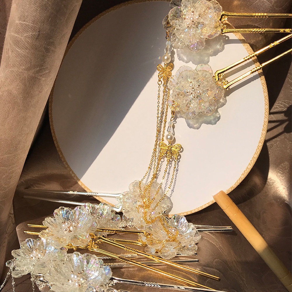 Trâm cài tóc hình chữ U phối tua rua và ngọc trai giả phong cách Trung Hoa cổ trang cho cô dâu