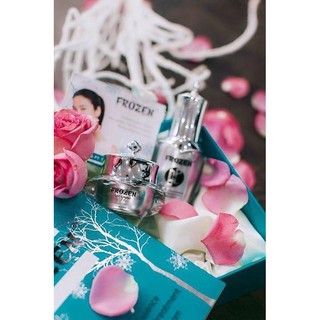 Bộ trị nám FROZEN