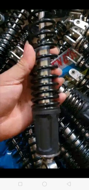 1 cặp Phuộc nvx hàng zin Yamaha thanh lý rả xe mới sao nó vậy  dùng được rất tốt cho xe dream và weve