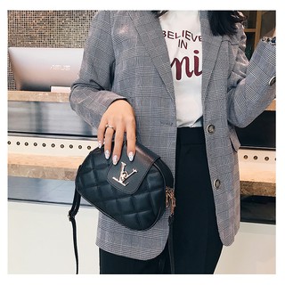TÚI ĐEO CHÉO THỜI TRANG CAO CẤP CHO BẠN NỮ