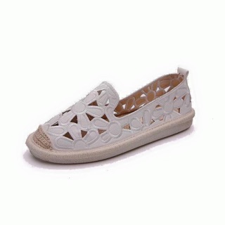 Giày lỗ hoa đế kếp