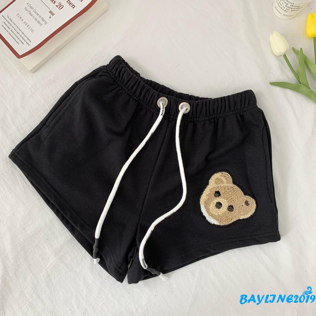 Quần short nữ lưng thun thêu hình gấu đáng yêu