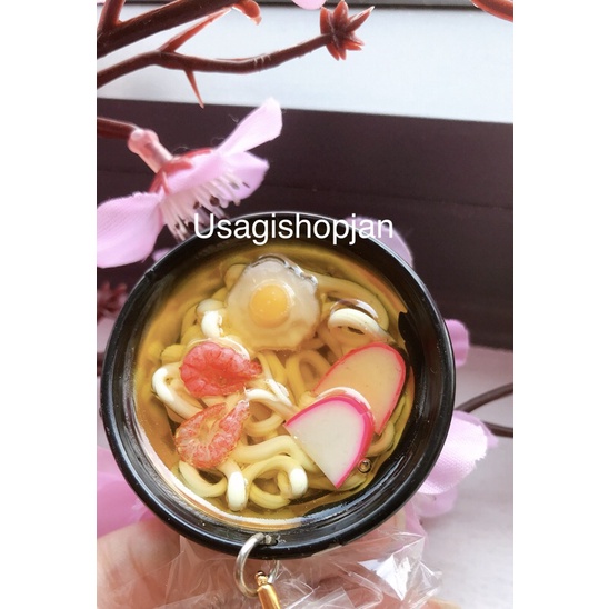 móc khoá mô hình món ăn 3D ( daiso Nhật)