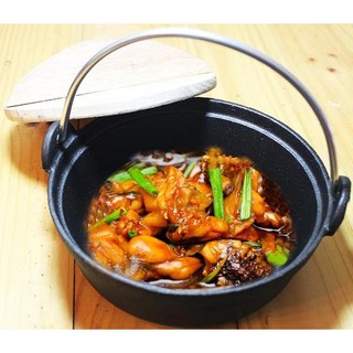 Nồi gang nắp gỗ chống dính - kho kèo -cá kho tộ sử dụng dược cho tất cả các loại bếp,bếp ga,bếp điện,bếp từ,bếp than Dra