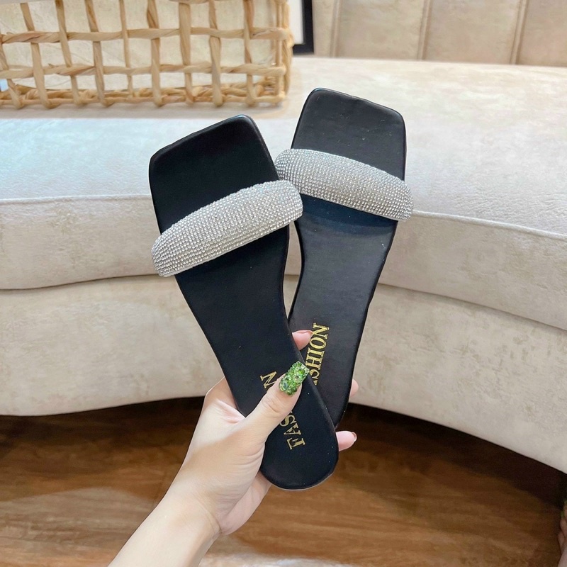 Dép quai ngang đính xoàn siêu sang trắng chân DQNbx