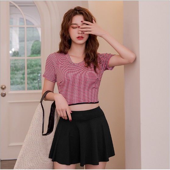 Bộ đồ bơi bikini nữ 2 mảnh chân váy áo croptop kiểu dáng khỏe khoắn 2020 | BigBuy360 - bigbuy360.vn