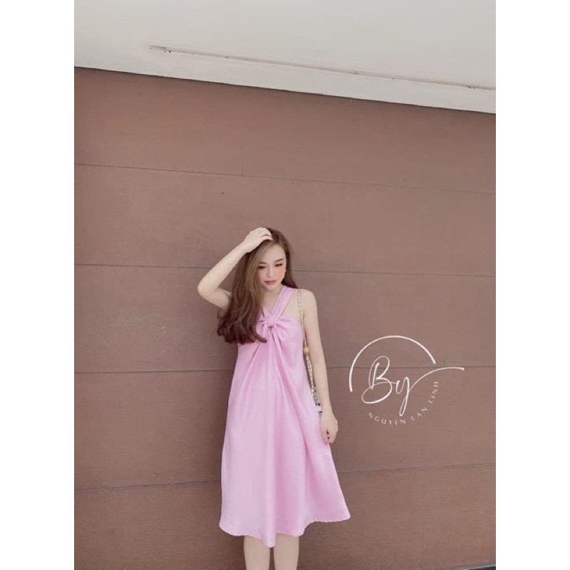 [chuẩn loại 1]váy  maxi xoắn ngưc    cổ yếm
