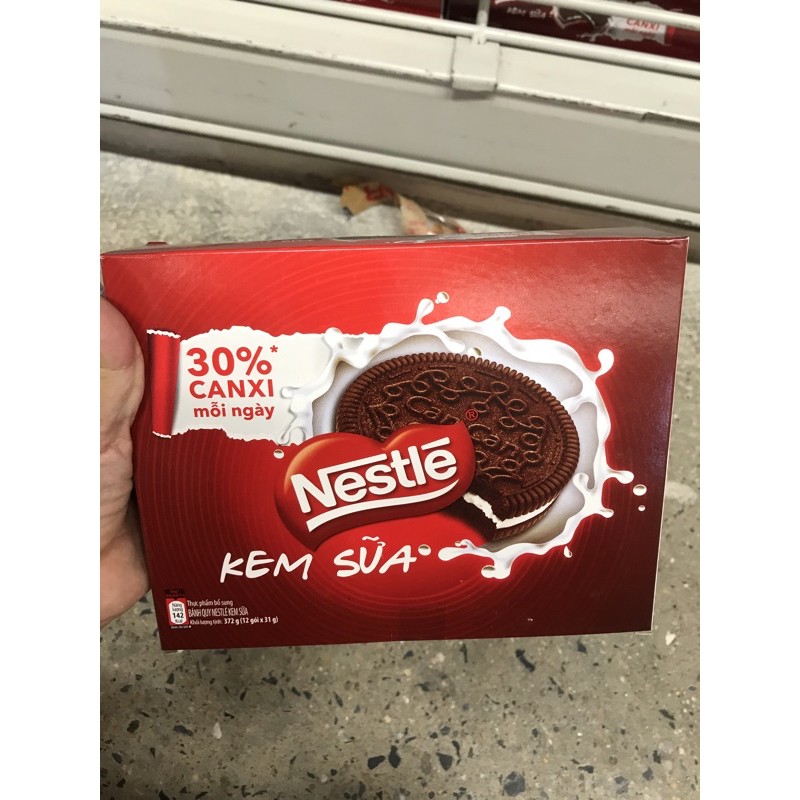 BÁNH QUY KẸP KEM sua NESTLE HỘP THIẾC 372G | BigBuy360 - bigbuy360.vn