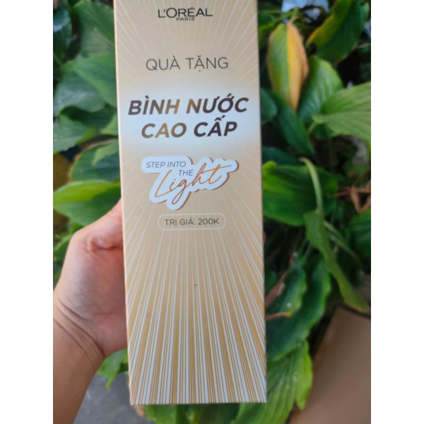 Bình nước thủy tinh có lớp nhựa chống nóng giữ nhiệt