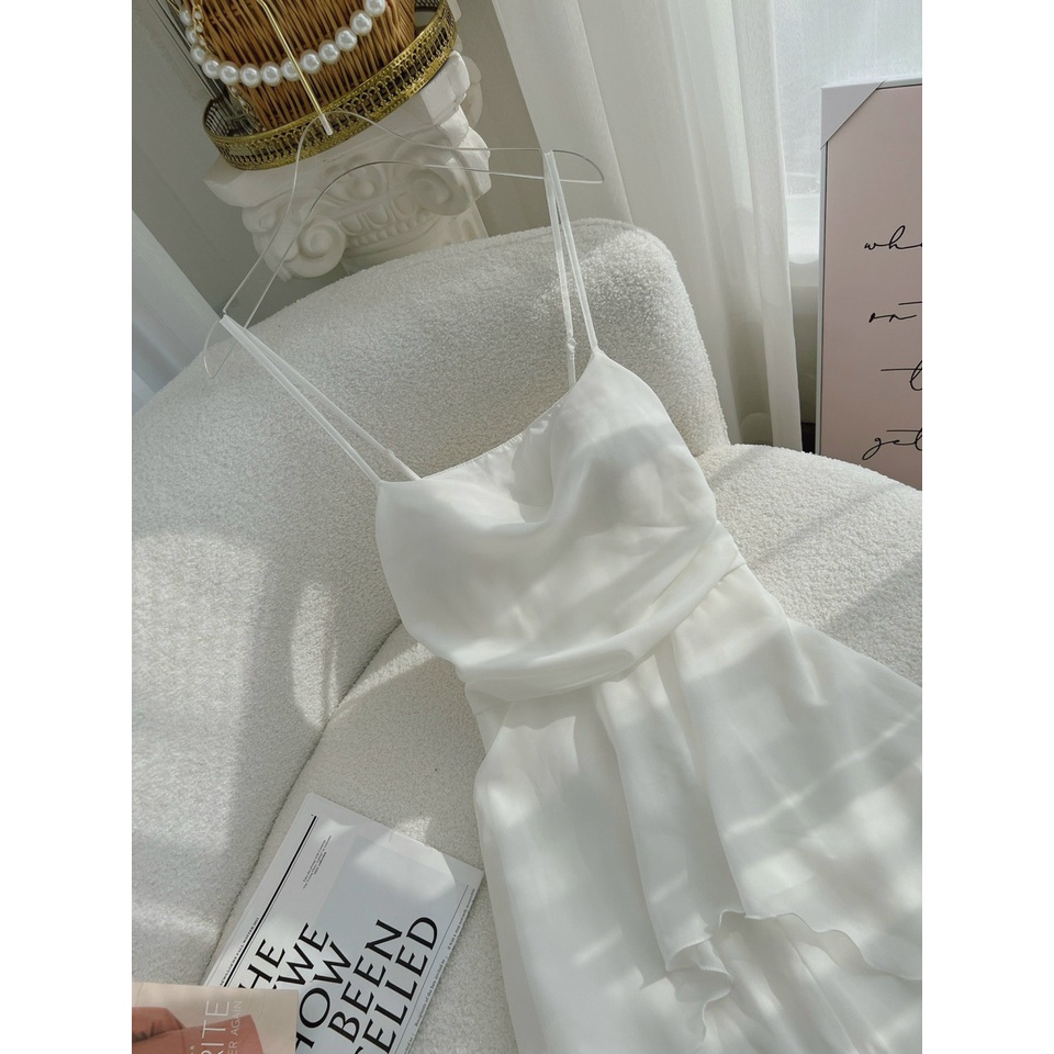 Bộ jumsuit nữ thiết kế 2 dây trắng tầng bèo - SR220
