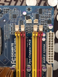 Main gigabyte ep43-Ud3l hổ trợ đr2 max 8G