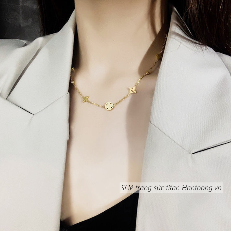 Dây chuyền titan nữ không gỉ thiết kế hình cỏ 4 lá thời trang phong cách hàn quốc