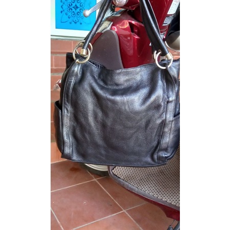 Túi đeo vai, secondhand