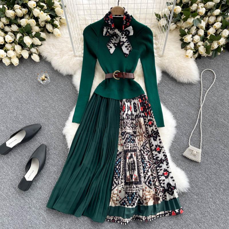 Đầm len phối chân lụa xếp ly sang chảnh, váy len dáng xòe Đ925