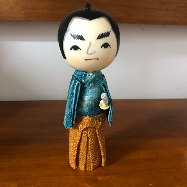 Búp bê gỗ Kokeshi Nhật Bản, búp bê handmade của Nhật, là món quà lưu niệm ý nghĩa