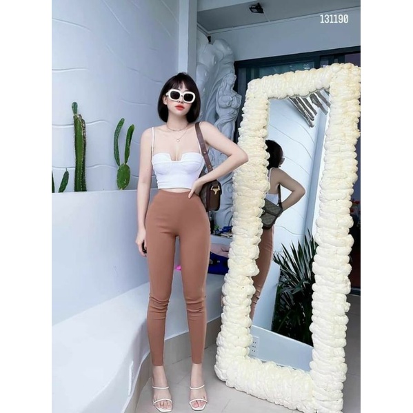 Áo dây sexy khoét xịn xò kèm clip