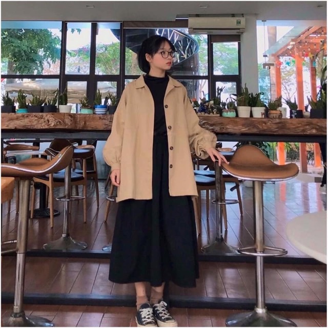 Áo khoác kaki nút đen tay phồng