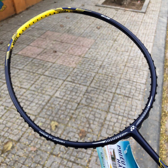 Vợt cầu lông Yonex VOLTRIC TOUR 5500