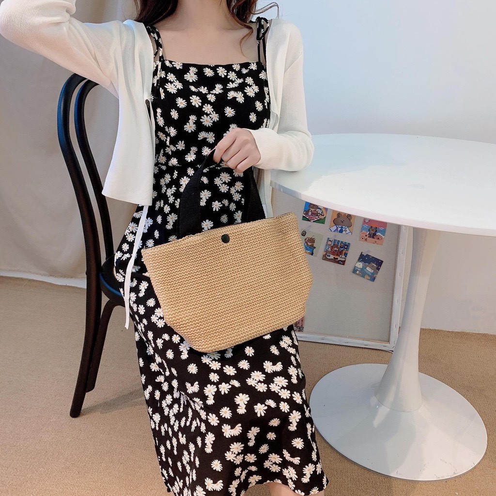 Váy hoa cúc - đầm hai dây hoa cúc ulzzang ( hình shop tự chụp / sẵn ) HD02 | BigBuy360 - bigbuy360.vn