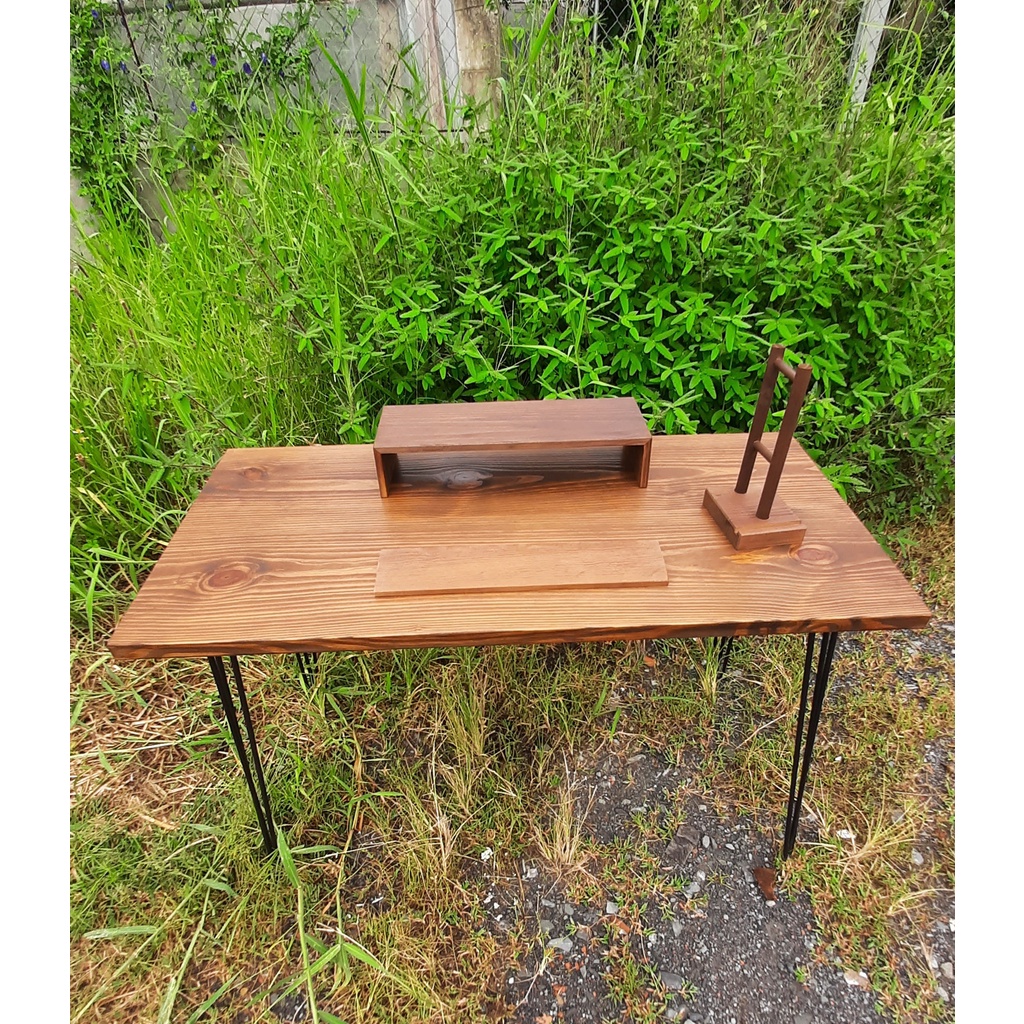 Bàn làm việc gỗ tự nhiên - Bàn làm việc chân sắt 100% gỗ thông - Bàn Vintage siêu Chill  - Nhỏ Decor