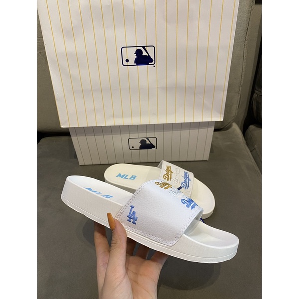 Dép M.L.B DODGERS NỮ LOGO THÊU [ Fullbox - Hỗ trợ đổi size ]