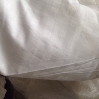 Ga gối trắng cotton cho khách sạn và nhà nghỉ