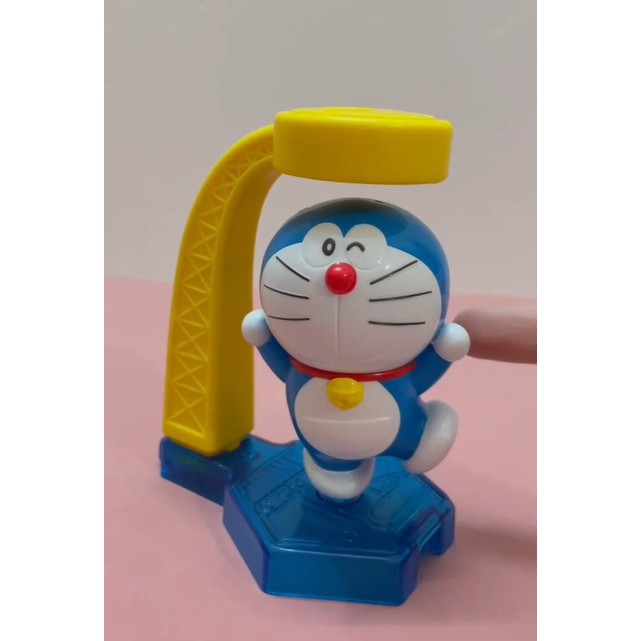 Đồ chơi Đôrêmon - Doraemon ngoài không gian trang trí tủ bàn học - Quà tặng Chính hãng