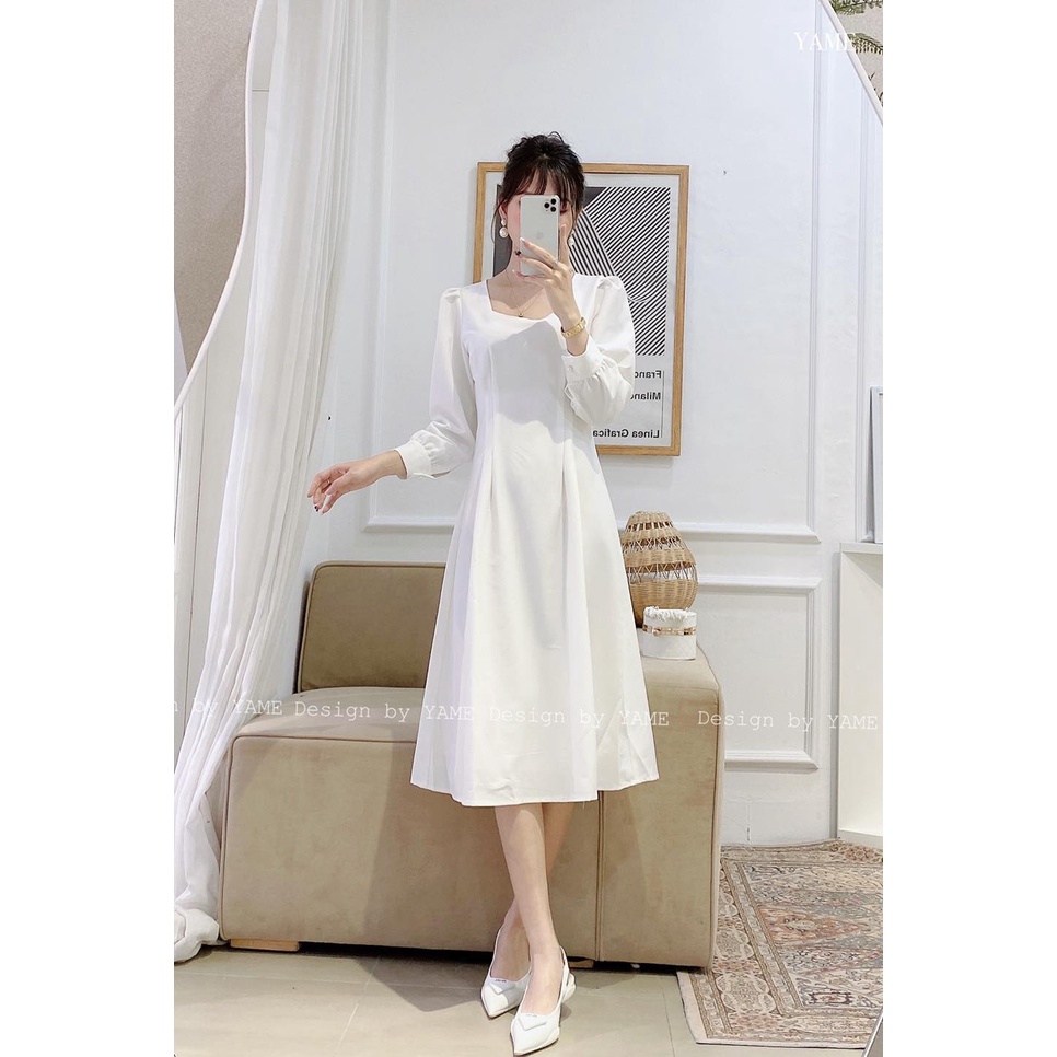 Váy đầm trắng dài tay cổ vuông dáng suông chiết li eo cực sang Anne YAME