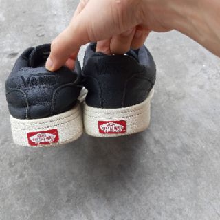 giày vans auth da thật size 42 2hand cond 9,5