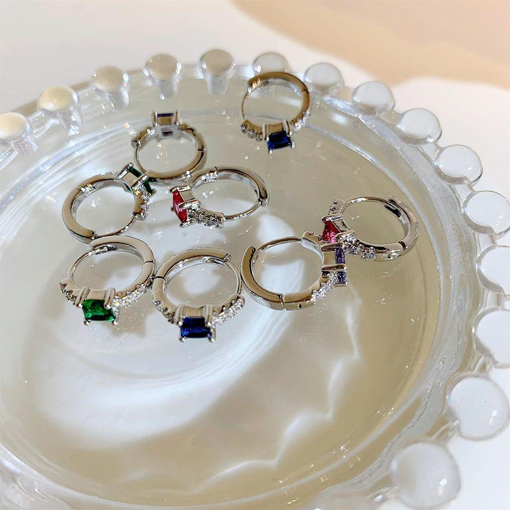 Khuyên Tai Hình Vuông Bằng Đồng Phong Cách Hàn Quốc Sang Trọng Cho Nữ