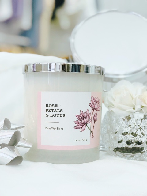 Nến thơm Mỹ Threshold 1 bấc 156gr và 3 bấc 565gr