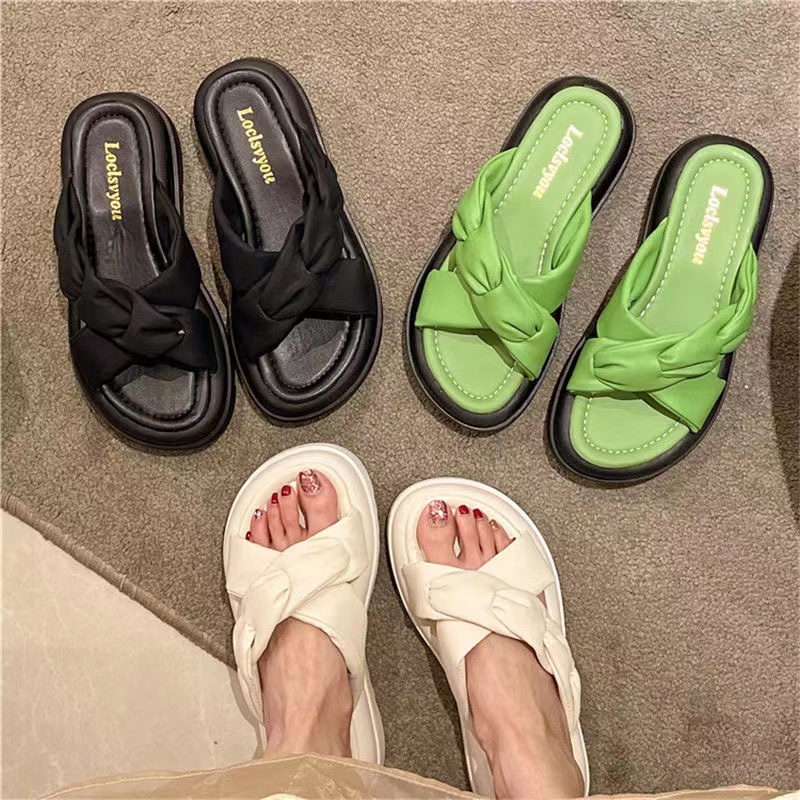 dép độn đế Dép da nữ Giày Sandal Đi Biển Mùa Hè Đế Dày Phong Cách Mới Dễ Phối Đồ