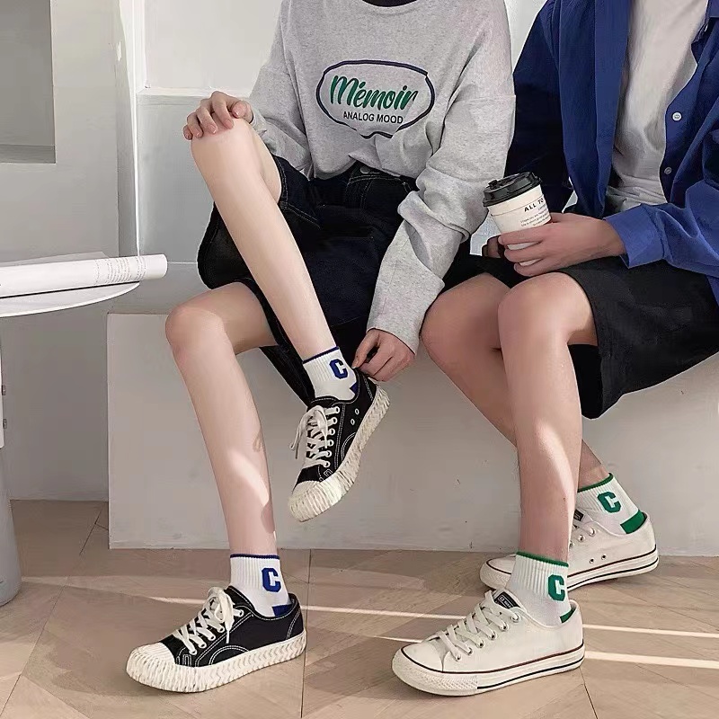 Vớ Trung Bình Phong Cách Thể Thao Hợp Thời Trang Mới Màu Xanh Lá Cây Kẻ Ô Bàn Cờ Cờ Mỹ Dành Cho Bạn Nữ