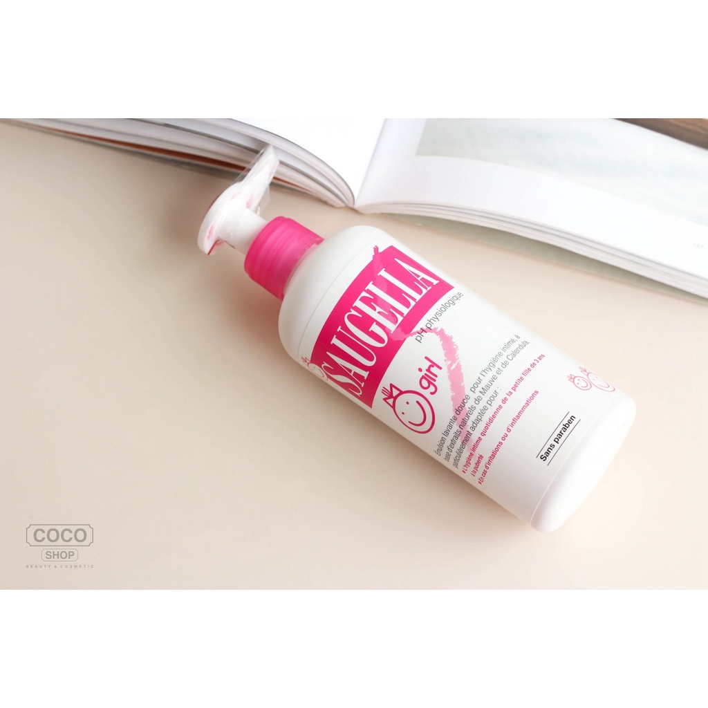 Dung dịch vệ sinh bé gái Aqua và Saugella