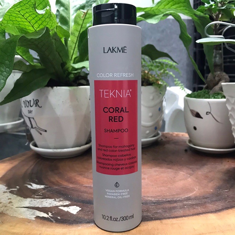 Dầu gội cho tóc nhuộm đỏ Lakme Teknia Ultra Red Shampoo Refresh 300m