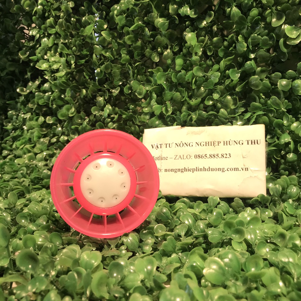 Doa Nhựa Tưới Cây