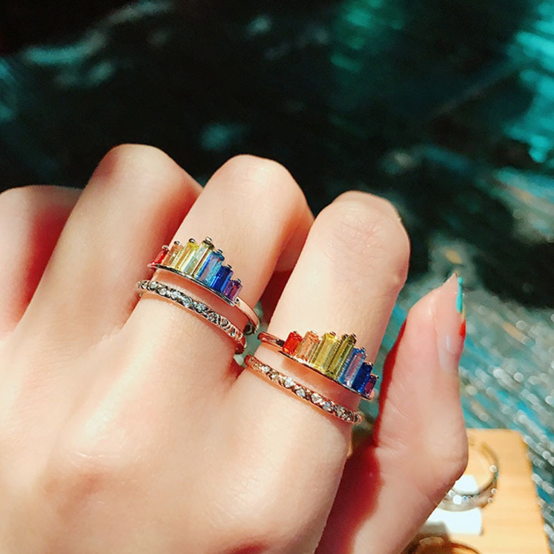 Nhẫn Pha Lê Hình Vương Miện Màu Cầu Vồng Có Thể Điều Chỉnh Kích Cỡ Dành Cho Nữ