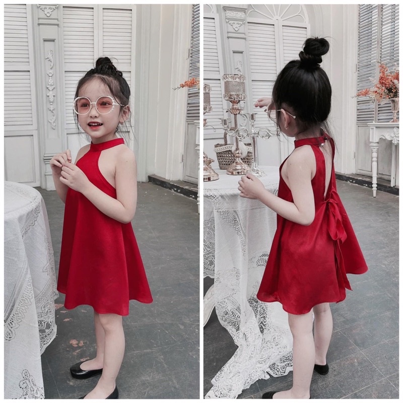 Váy lụa cổ yếm cho bé gái