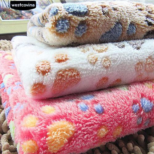 Chăn mềm mại in hình bàn chân chó cho thú cưng