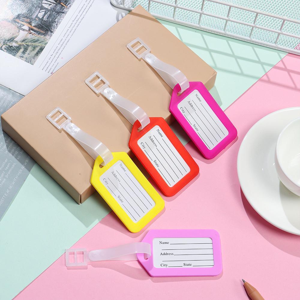Bộ 5 Thẻ Tên Gắn Móc Khóa Hành Lý Bằng Nhựa Tiện Dụng