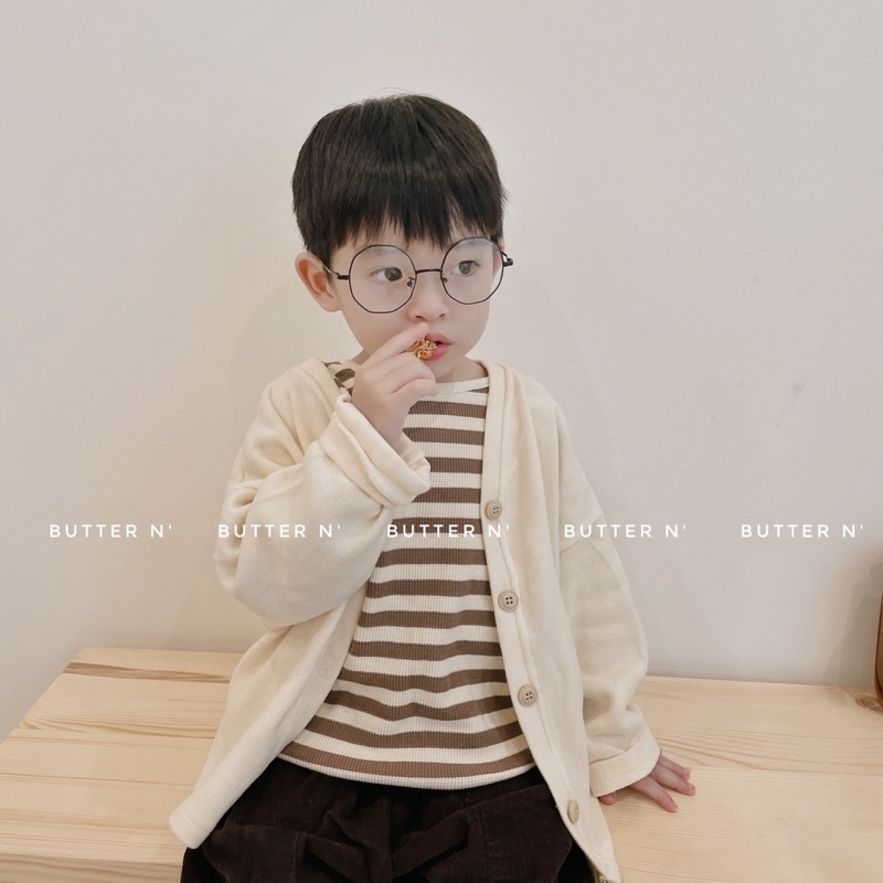 Áo Len Mỏng Dáng Rộng Kẻ Nâu Nhạt Cho Bé