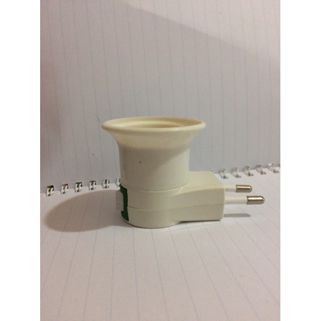 Phích cắm liền đui