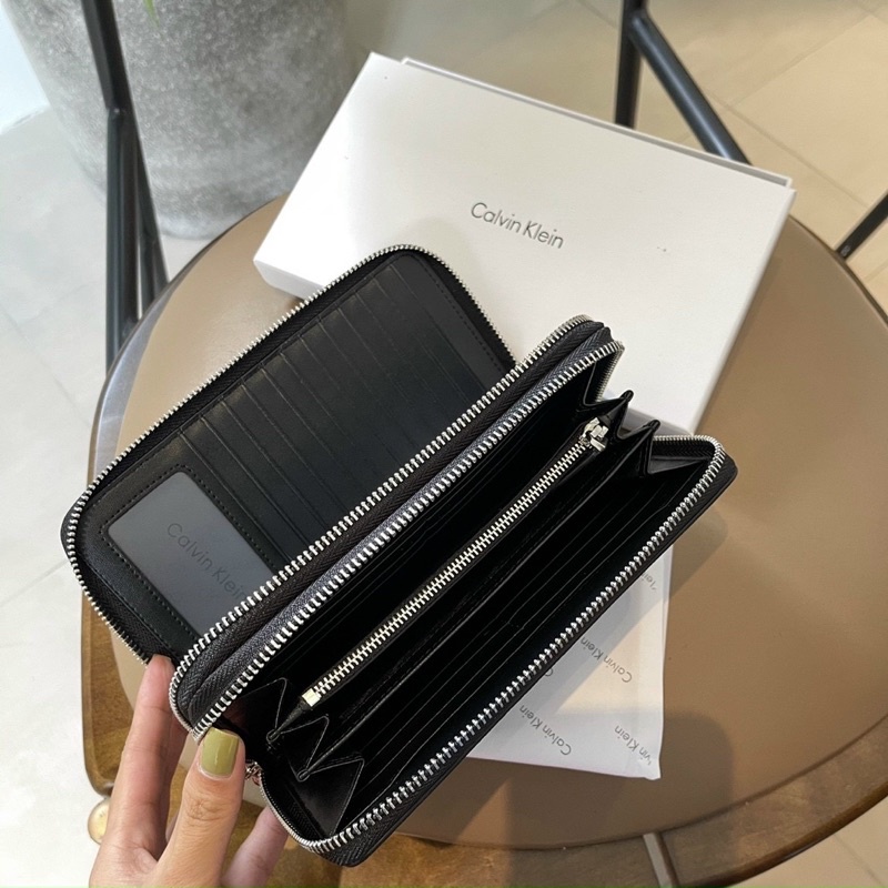 TNS-Clutch nam 2 ngăn siêu  C•K clutch for men -đen classic sang trọng-box quà tặng