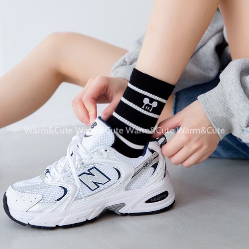 Tất vớ cổ cao mickey đen trắng style Hàn quốc dễ thương Warm&amp;Cute AD13