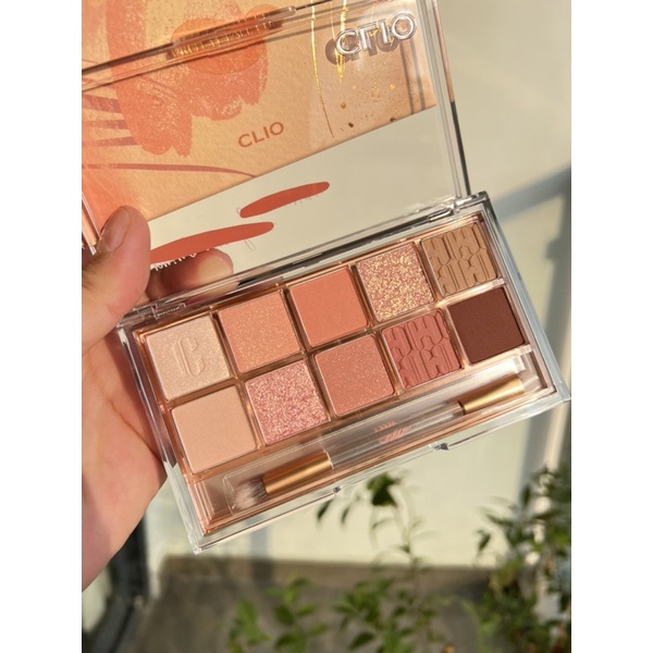 Bảng Mắt Clio số 15 Spring Shushine On Canvas Eye Palette