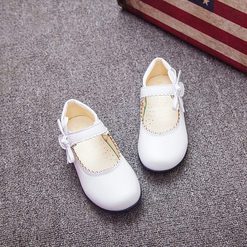 Giày Sandal Da Đế Mềm Màu Trắng Đen Phong Cách Anh Quốc Cho Bé Gái