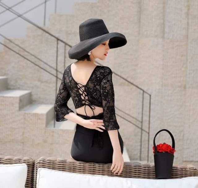 Bộ bơi ren phối màu trắng | BigBuy360 - bigbuy360.vn