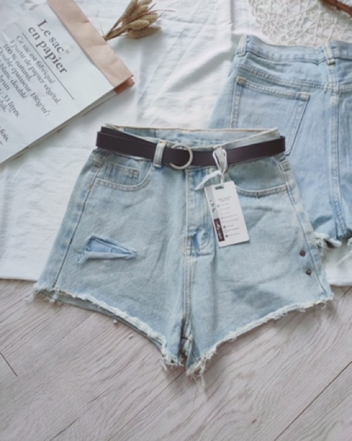 Quần short jean form A rách túi sau, hình thật 100%