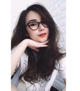 Kính mắt mèo