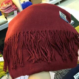 Khăn len cừu acne